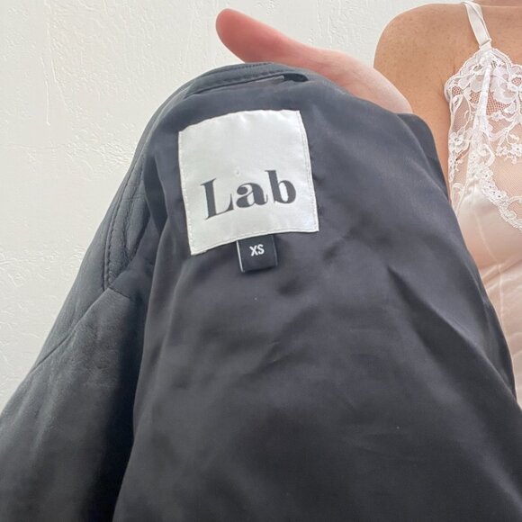 Lab 100% Lamb Leather Black Lace Up Moto Crop Jacket - Picture 8 of 9